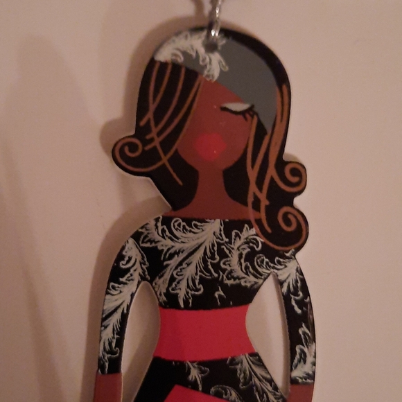 Girlfriend Trinket ( holiday) - Picture 6 of 6